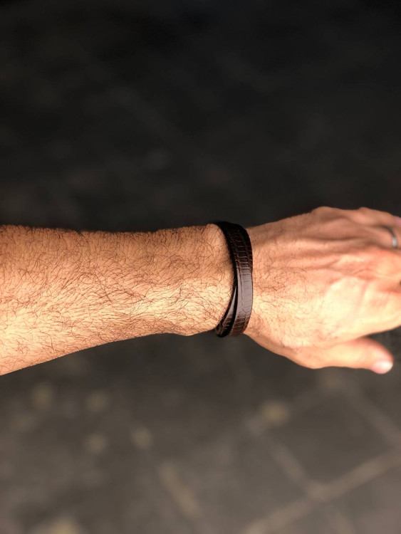 دستبند چرمی قهوه ای